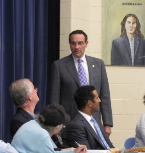 Mayor Gray and ANC6A Chair David Holmes