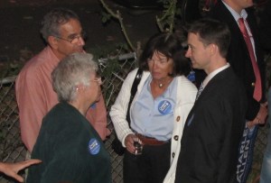 Allen Confers with Campaign Finance Chairs Steve and Nicky Cymrot (left) and Donna Scheeder of EMCAC 