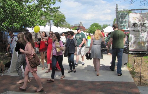 The 7th Street Entrance to the Weekend Flea Markets Is a Prime Spot to Collect Signatures