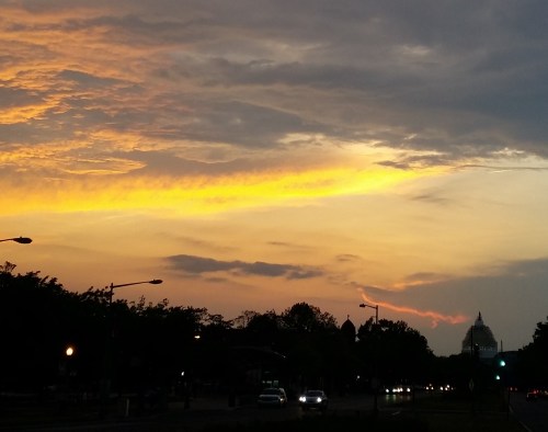 Omen.  Wednesday, May 6. circa 8:00pm