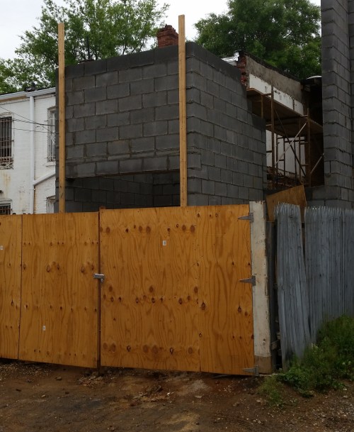 Build out for indoor trash storage of 317 7th Street, SE, where Bullfrog Bagels will open this year.