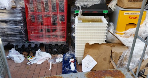 Looks like rat bait.