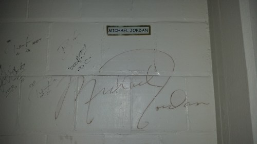 Moving back to the south end of the building, an upper floor gallery wall displays the signatures of basketball greats Michael Jordan and Shaquile O'Neal...and actor Tom Cruise who filmed scenes for "Minority report" nearby,